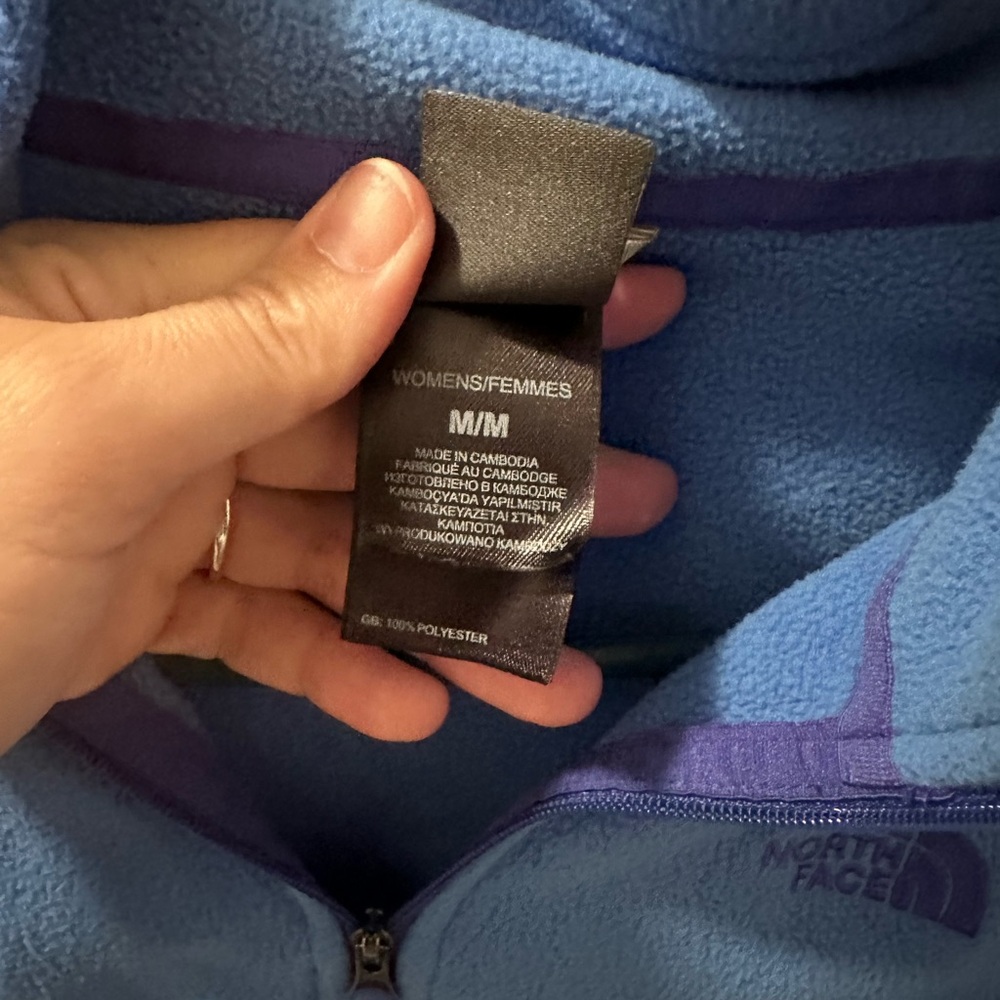 North face blue women’s pullover, medium